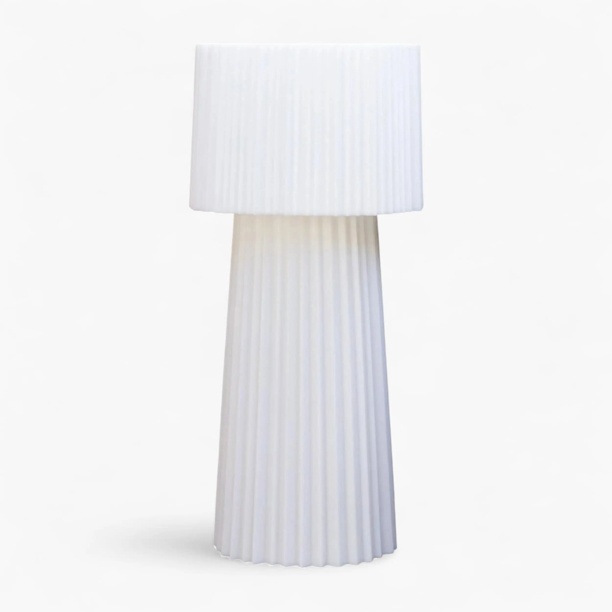 Serralunga Ruffle dimmable floor lamp